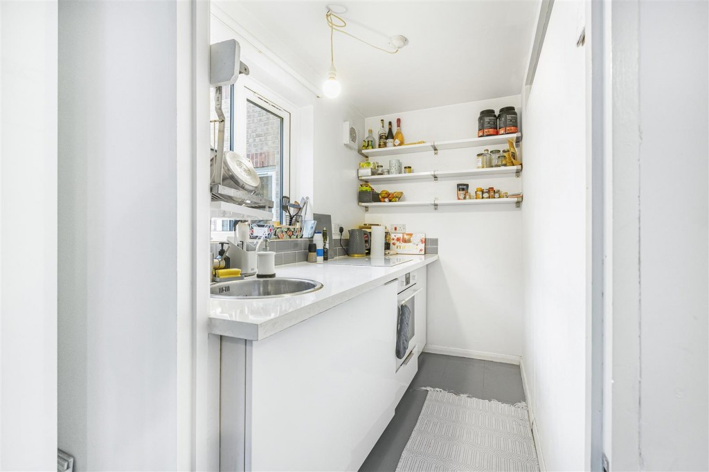 Greenacre Gardens, Walthamstow, London, E17