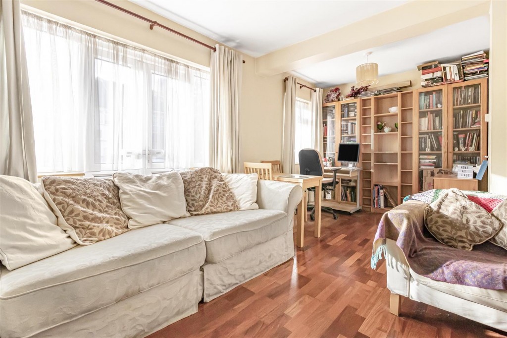 College Road, Walthamstow, London, E17