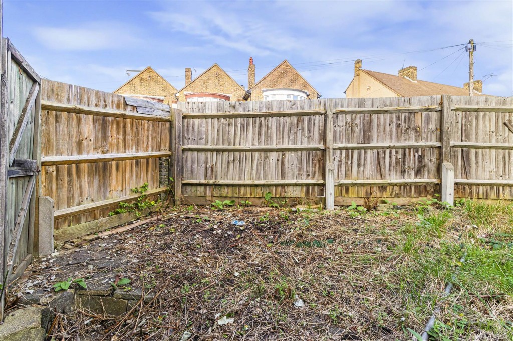 College Road, Walthamstow, London, E17