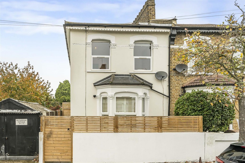 St. Georges Road, Leyton, London, E10