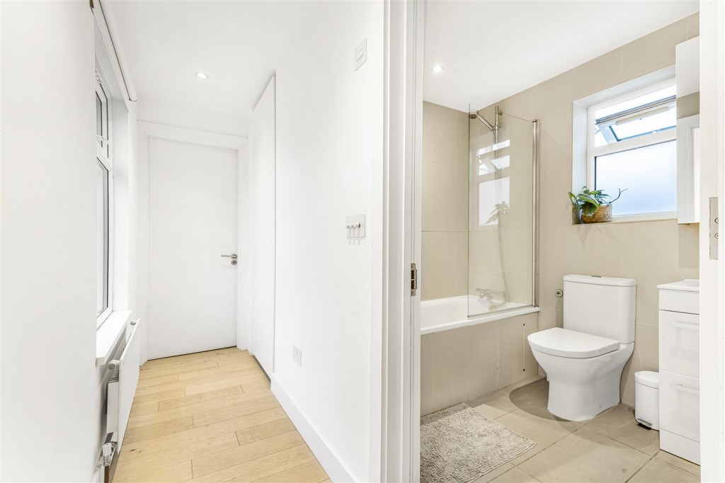 St. Georges Road, Leyton, London, E10