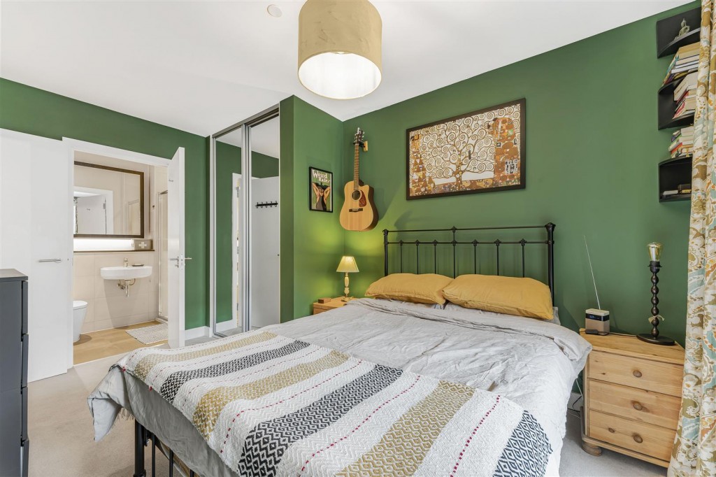 Beck Square, Leyton, London, E10