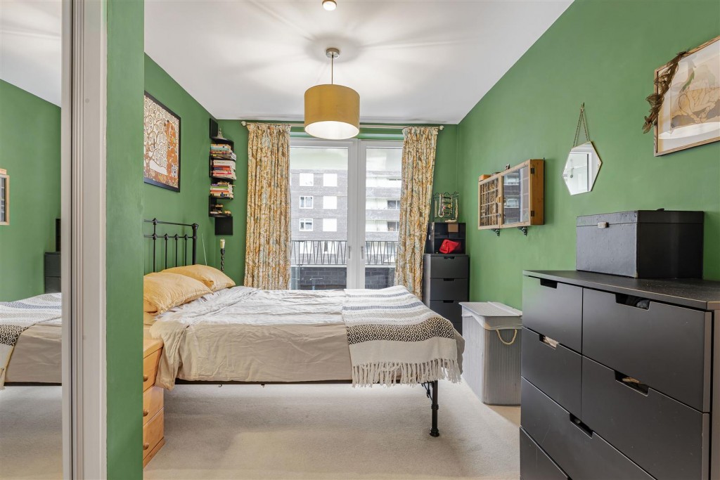 Beck Square, Leyton, London, E10