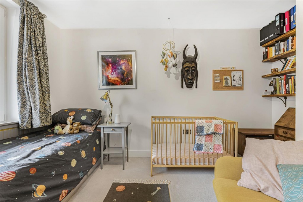 Beck Square, Leyton, London, E10