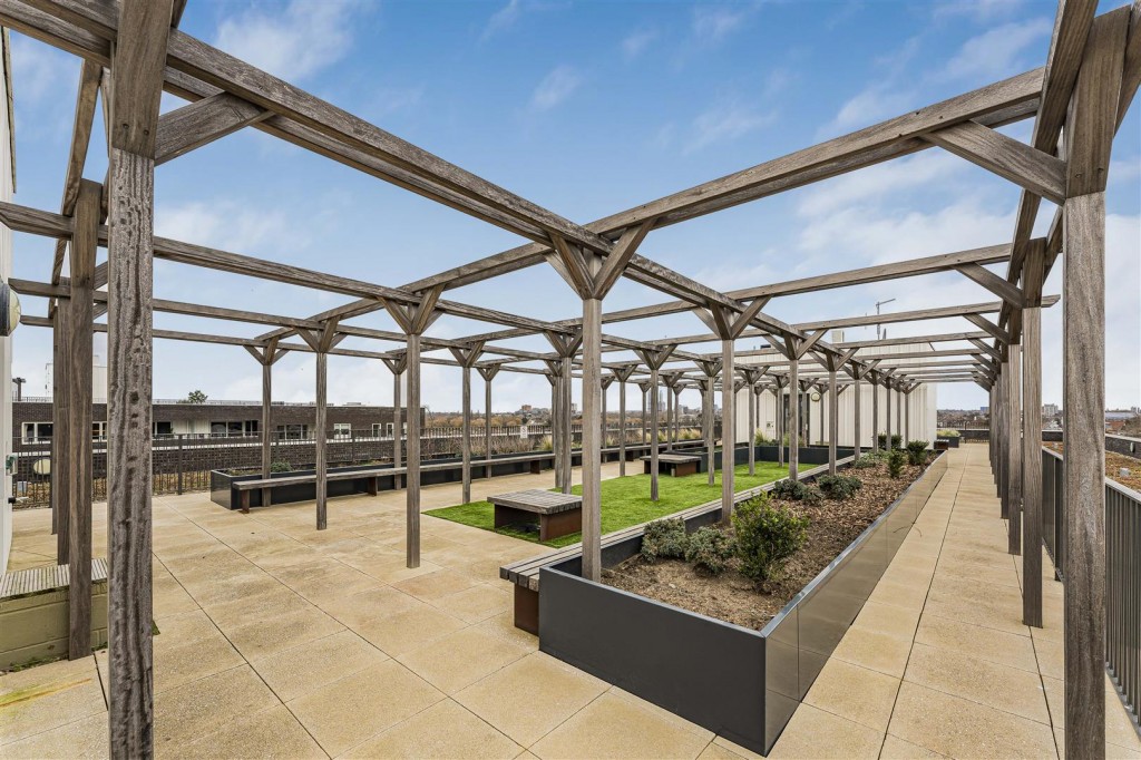 Beck Square, Leyton, London, E10
