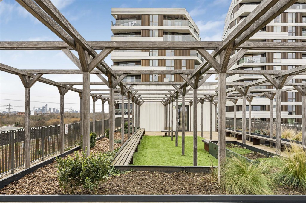 Beck Square, Leyton, London, E10