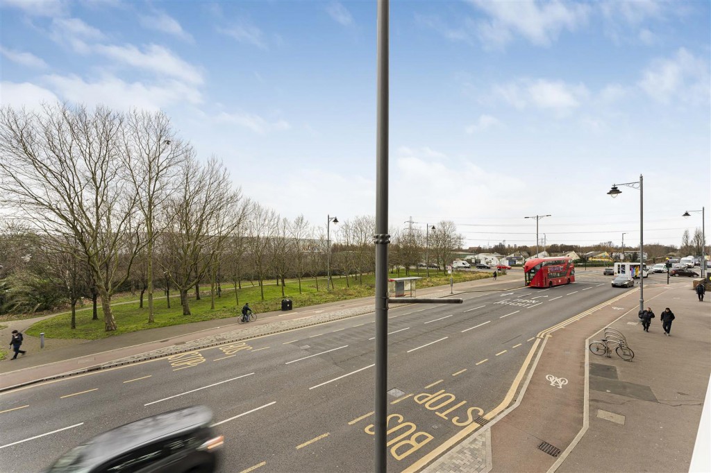Beck Square, Leyton, London, E10
