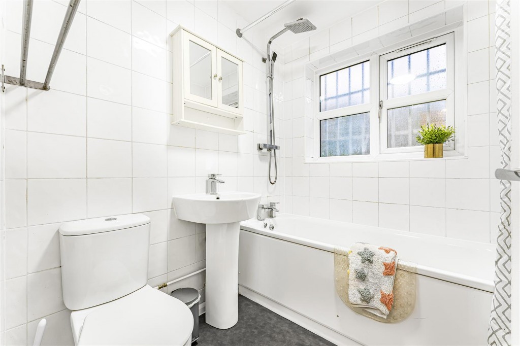 Read Court, Gandhi Close, Walthamstow, London, E17