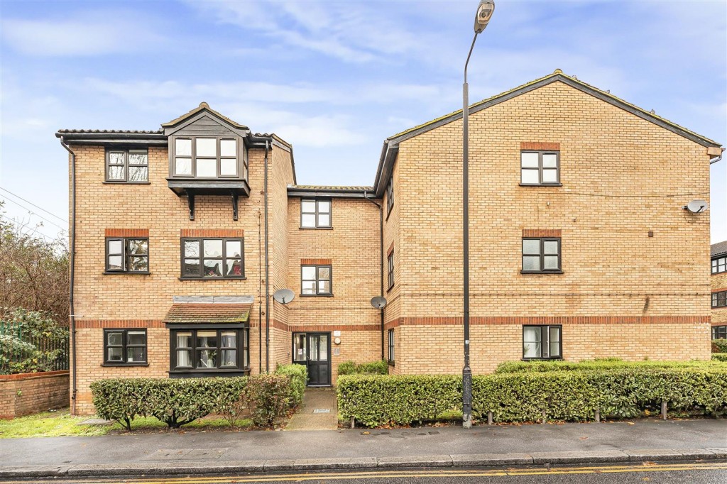 Read Court, Gandhi Close, Walthamstow, London, E17