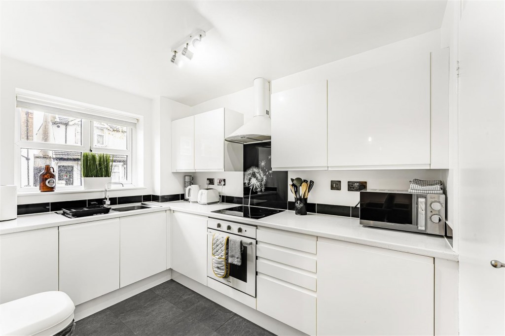 Read Court, Gandhi Close, Walthamstow, London, E17