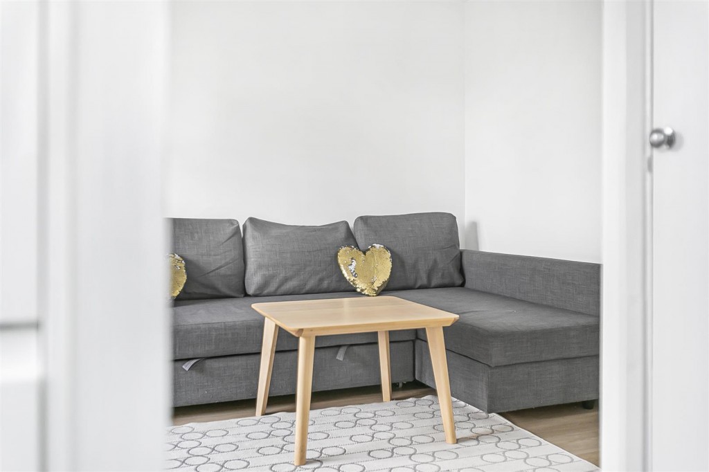 Green Pond Close, Walthamstow, London, E17