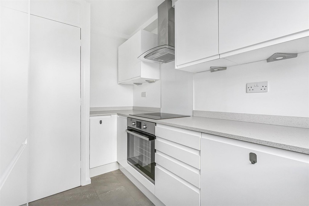 Green Pond Close, Walthamstow, London, E17