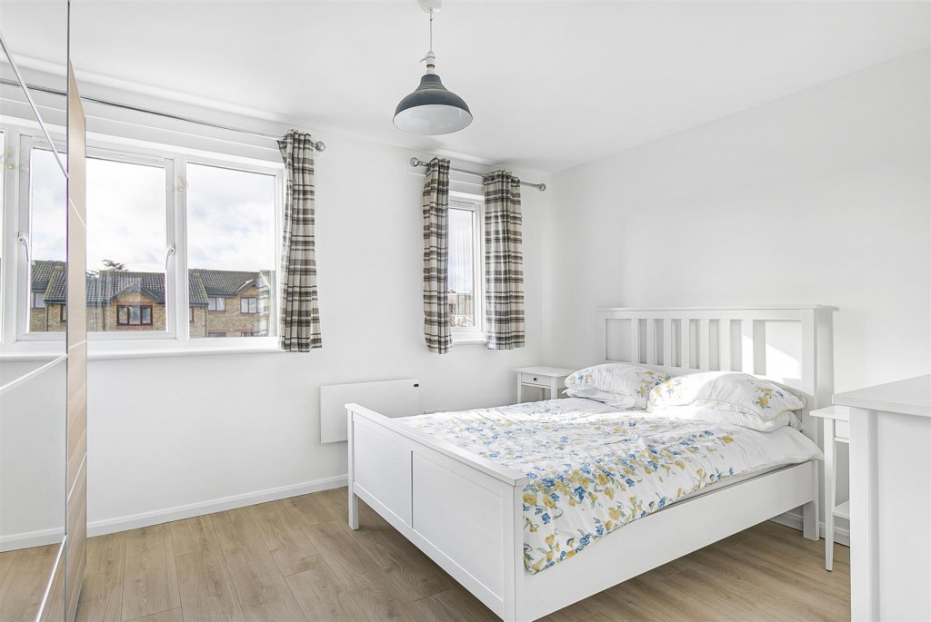 Green Pond Close, Walthamstow, London, E17