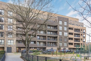 Clarkson Crescent, Walthamstow, London, E17