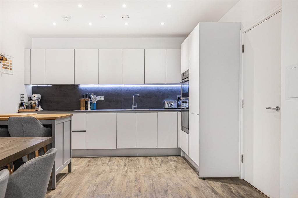 Clarkson Crescent, Walthamstow, London, E17