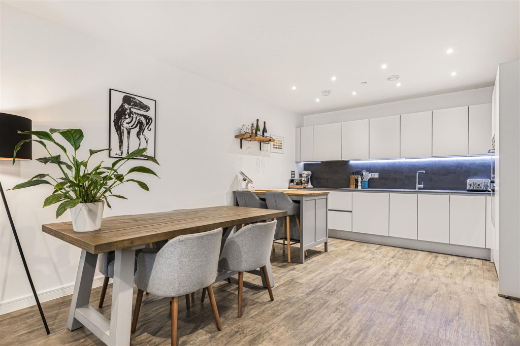 Clarkson Crescent, Walthamstow, London, E17