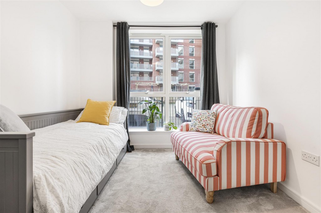 Clarkson Crescent, Walthamstow, London, E17