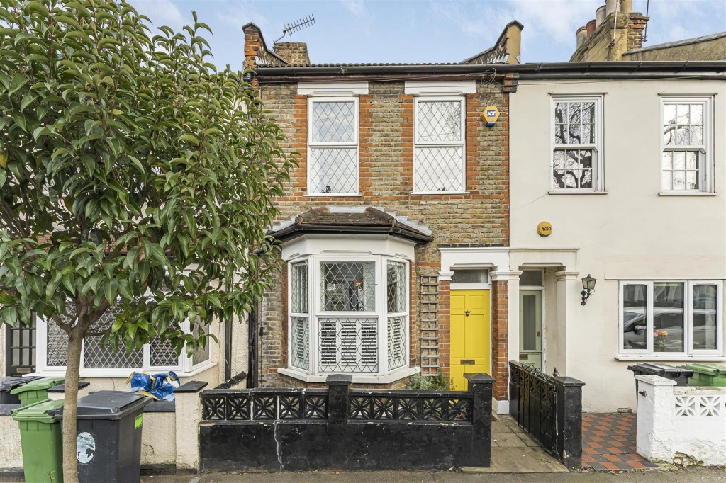 Albion Road, Walthamstow, London, E17