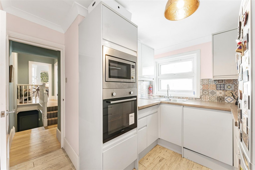 Steele Road, Leytonstone, London, E11