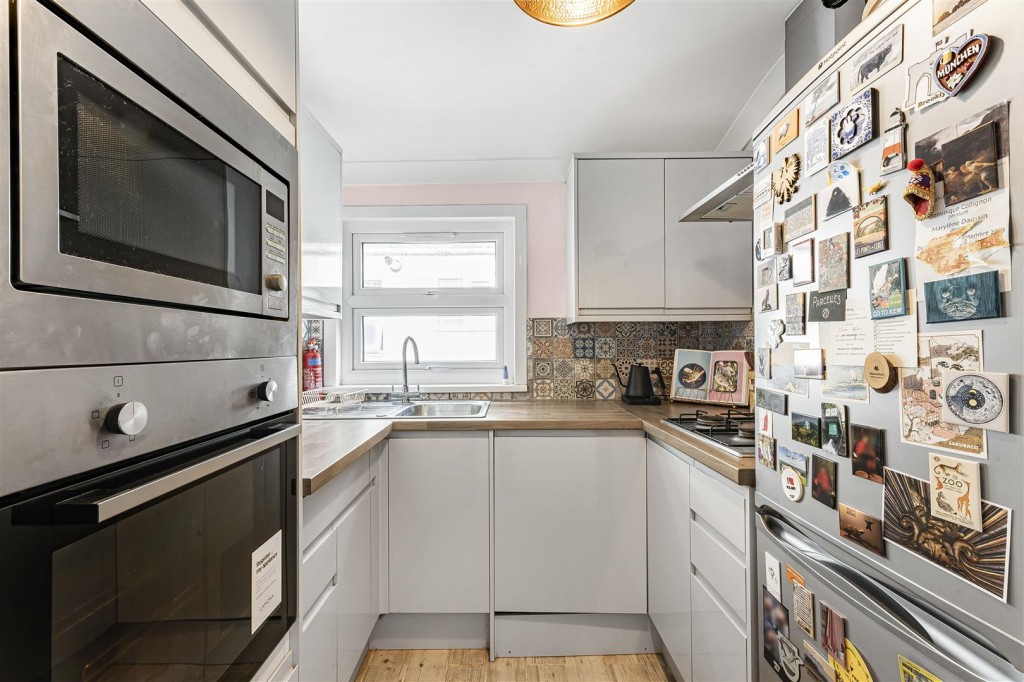 Steele Road, Leytonstone, London, E11