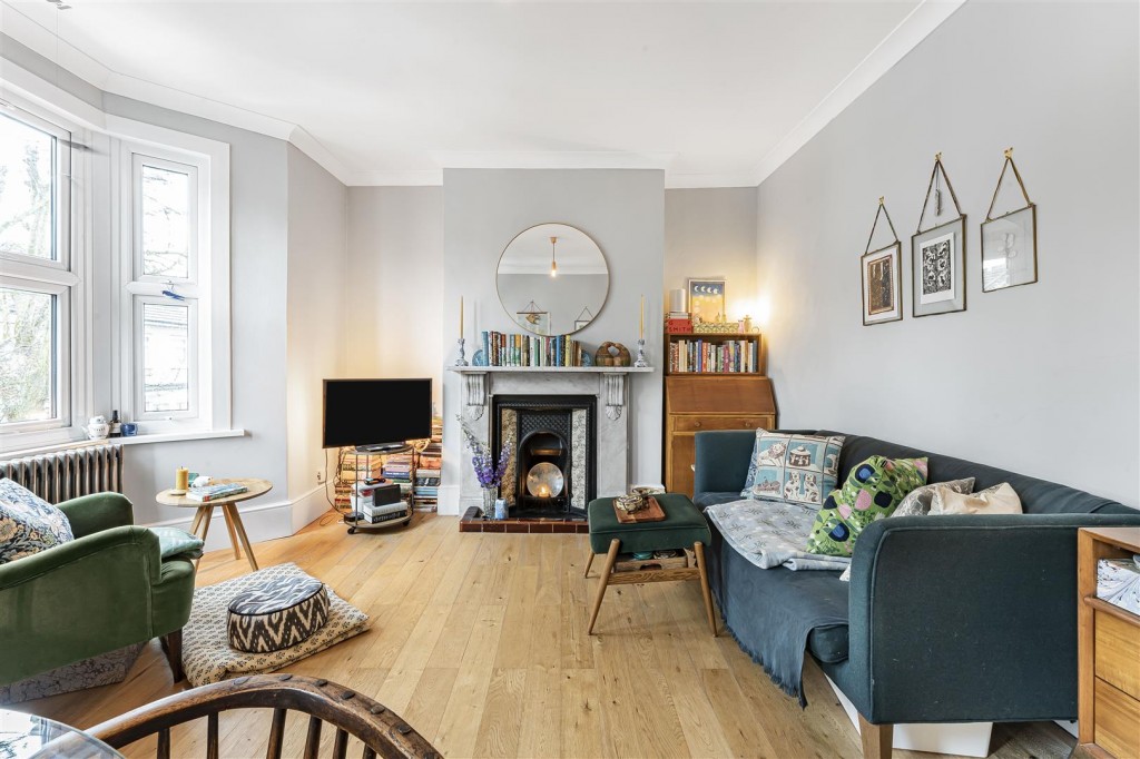 Steele Road, Leytonstone, London, E11
