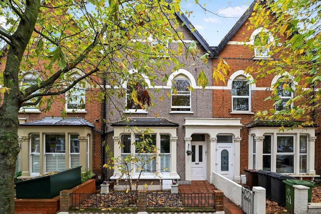 Carisbrooke Road, Walthamstow, London, E17