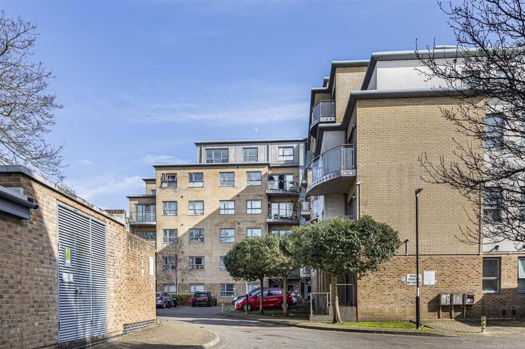Thomas Jacomb Place, Walthamstow, London, E17