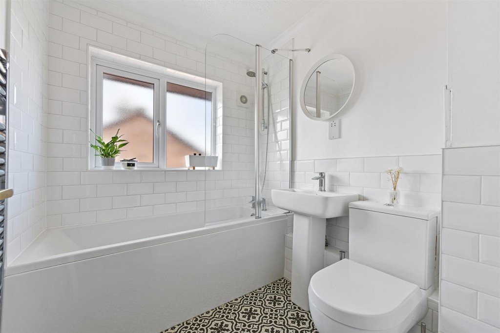 Thomas Lodge, West Avenue, Walthamstow, London, E17