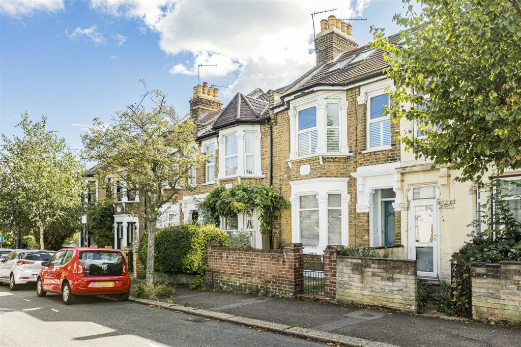 Barrett Road, Walthamstow, London, E17