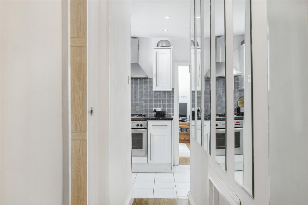 Barrett Road, Walthamstow, London, E17