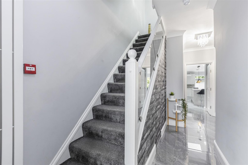 Chudleigh Crescent, Ilford, Essex, IG3