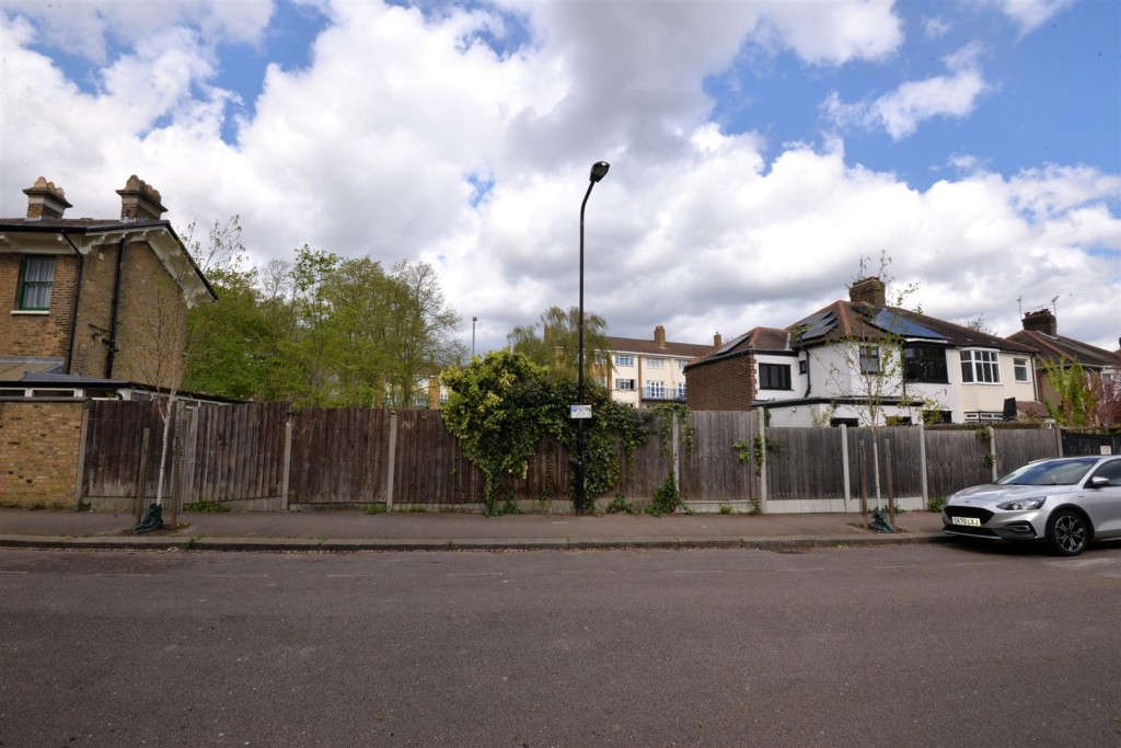 Church Hill Road, Walthamstow, London, E17