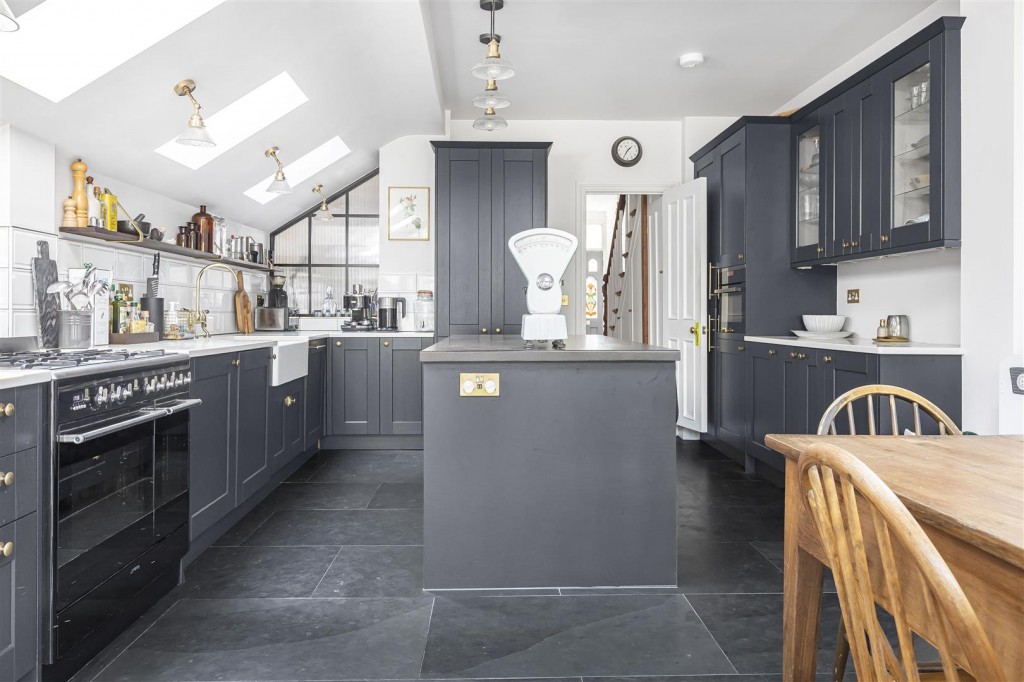 Dawlish Road, Leyton, London, E10