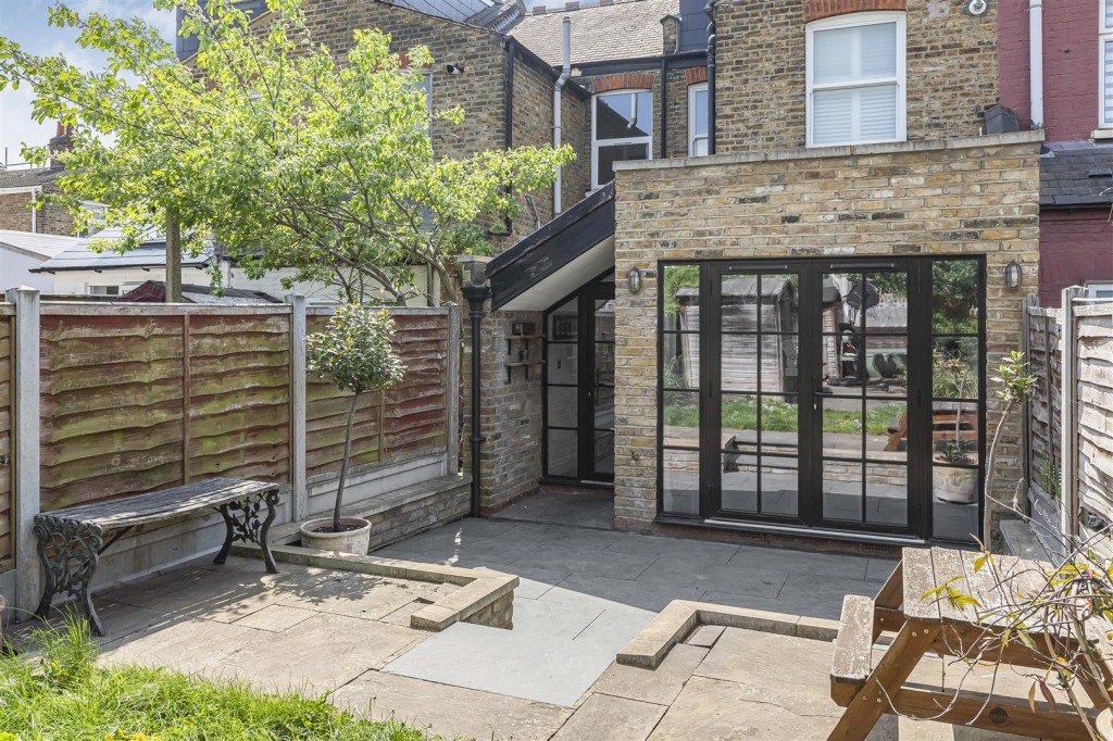 Dawlish Road, Leyton, London, E10