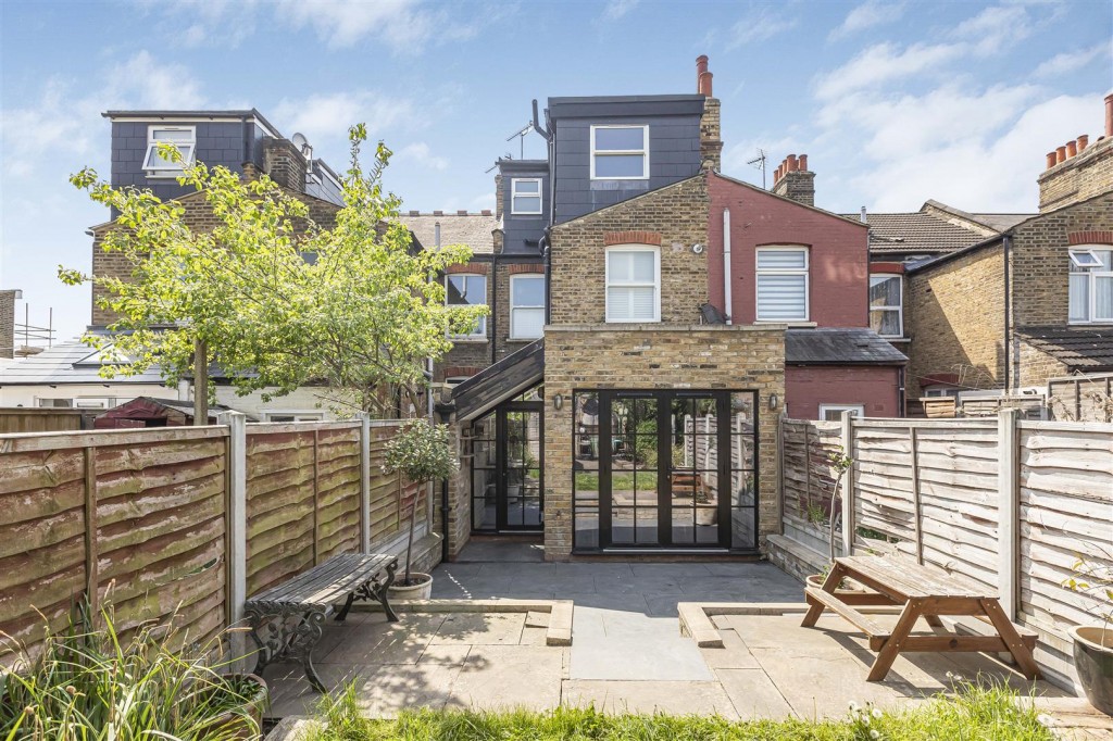 Dawlish Road, Leyton, London, E10