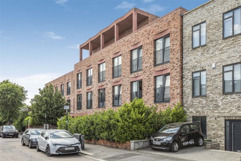 Gainsford Road, Walthamstow, London, E17