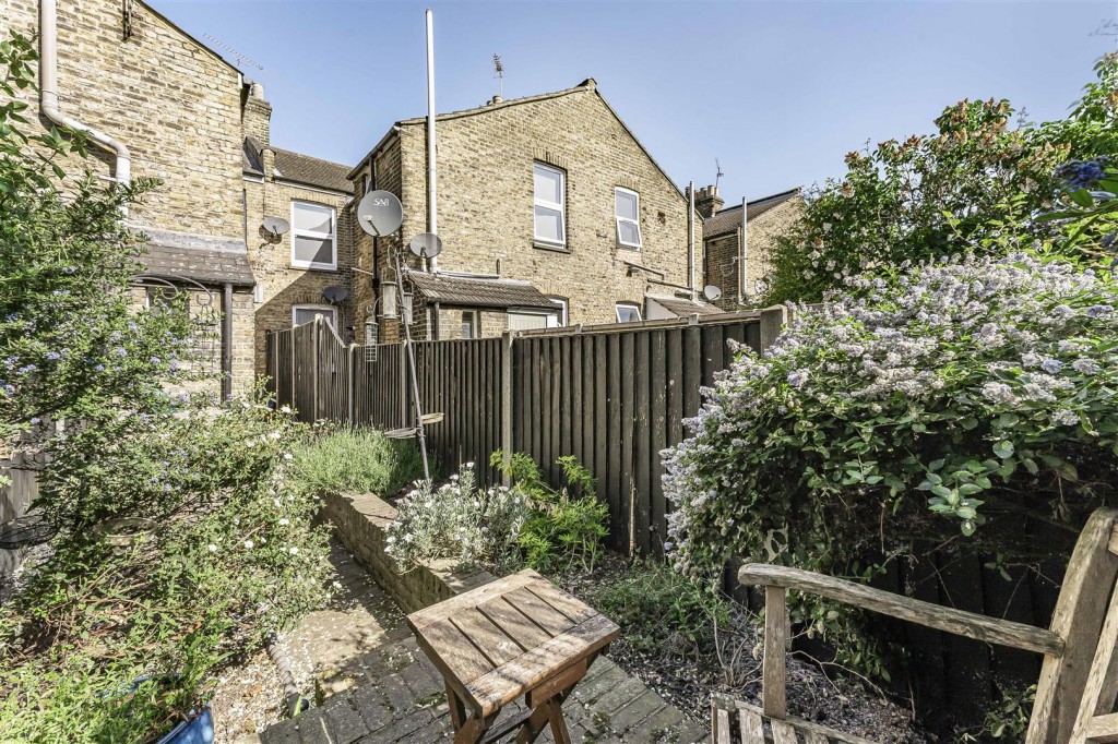 Twickenham Road, Leytonstone, London, E11