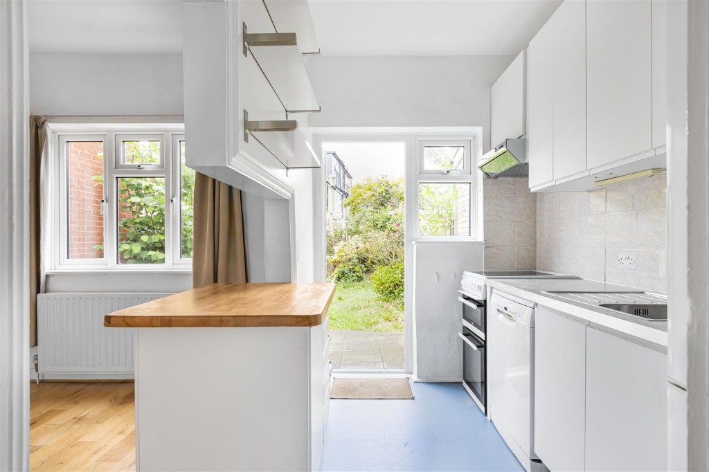Chandos Avenue, Walthamstow, London, E17
