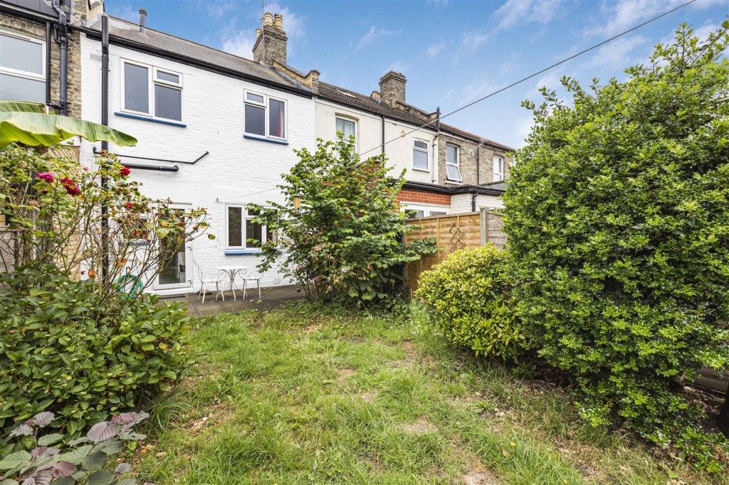 Chandos Avenue, Walthamstow, London, E17
