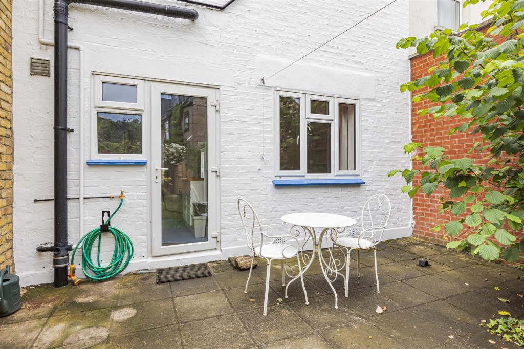 Chandos Avenue, Walthamstow, London, E17