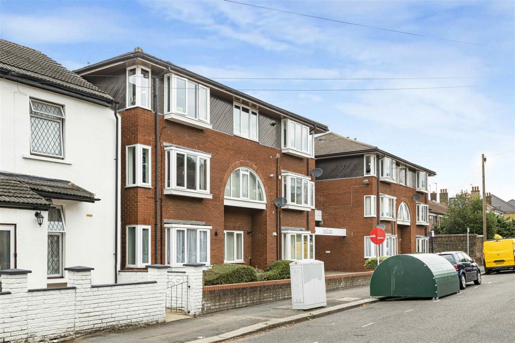 Thomas Lodge, West Avenue, Walthamstow, London, E17