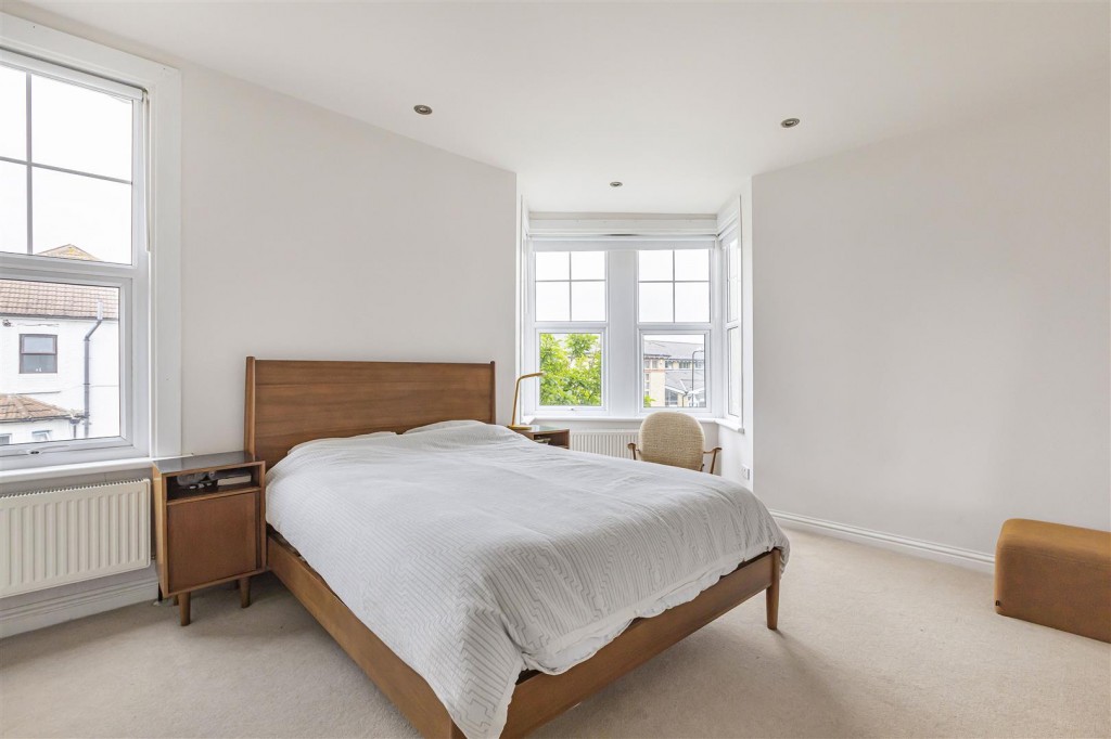 Essex Road, Leyton, London, E10
