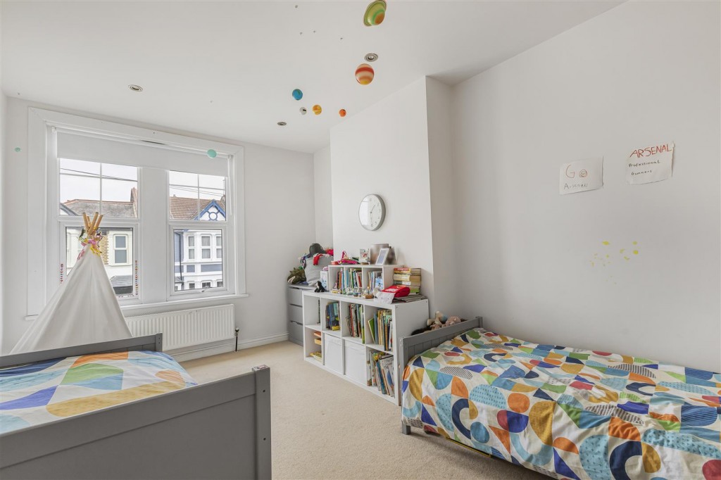 Essex Road, Leyton, London, E10