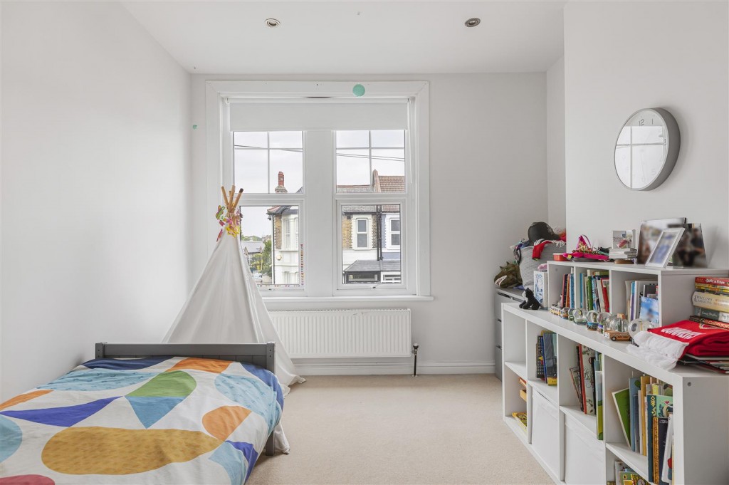 Essex Road, Leyton, London, E10