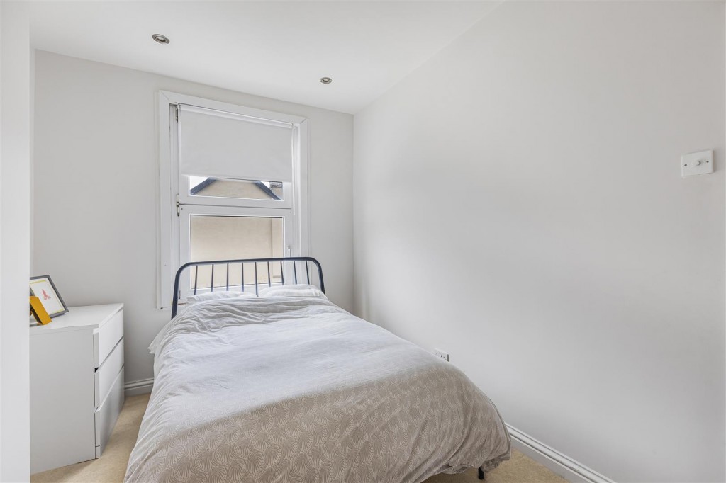 Essex Road, Leyton, London, E10