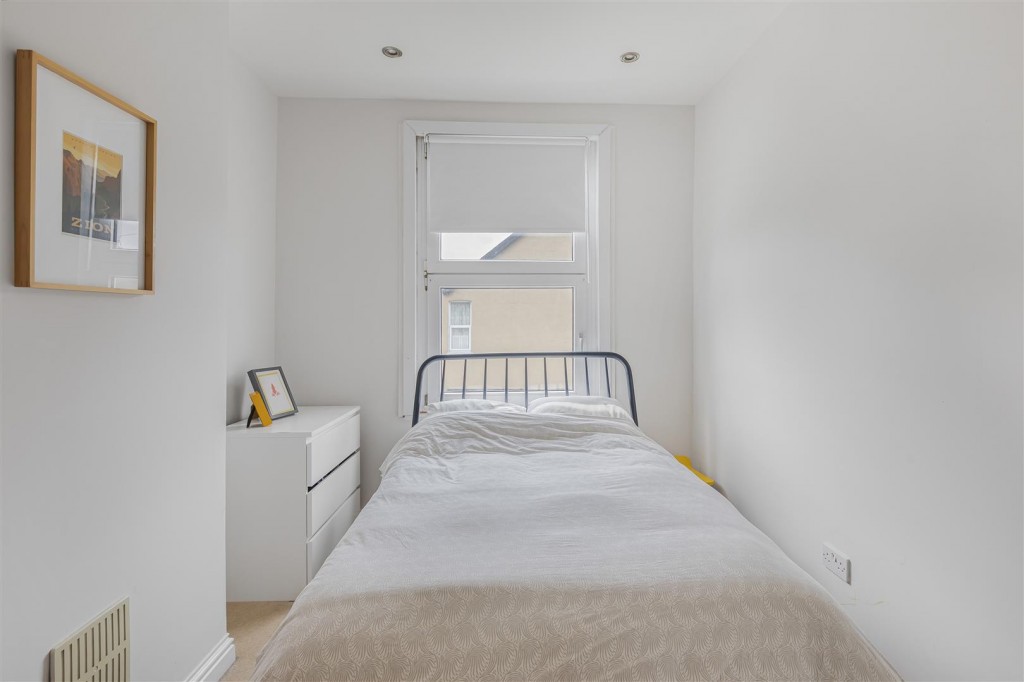Essex Road, Leyton, London, E10