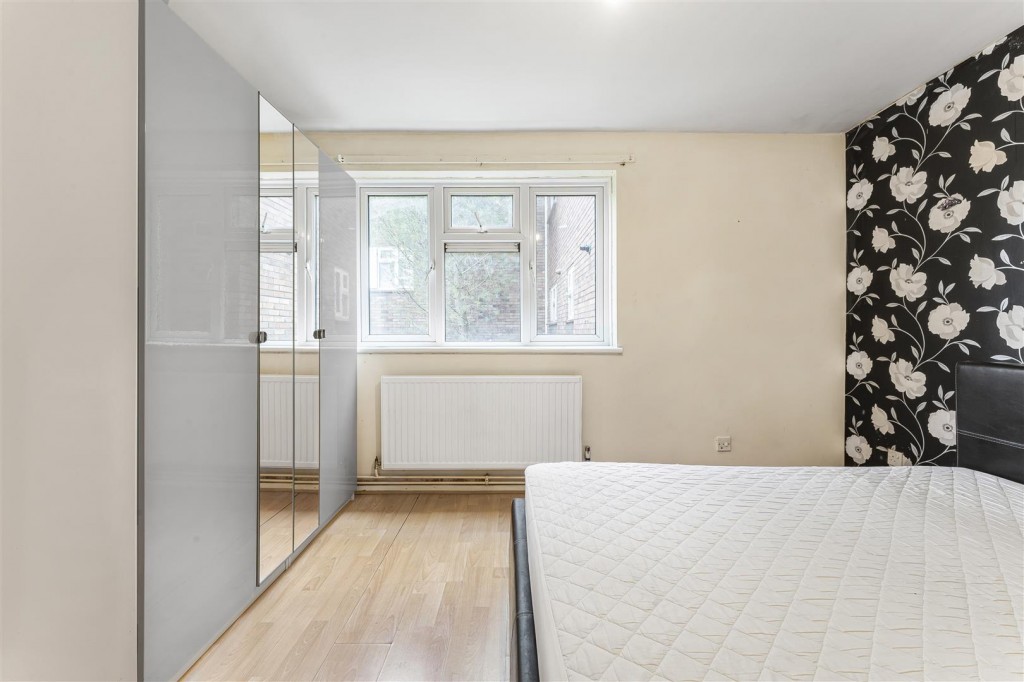 Tristram Close, Walthamstow, London, E17