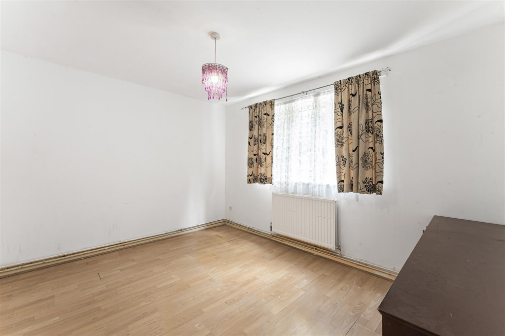 Tristram Close, Walthamstow, London, E17