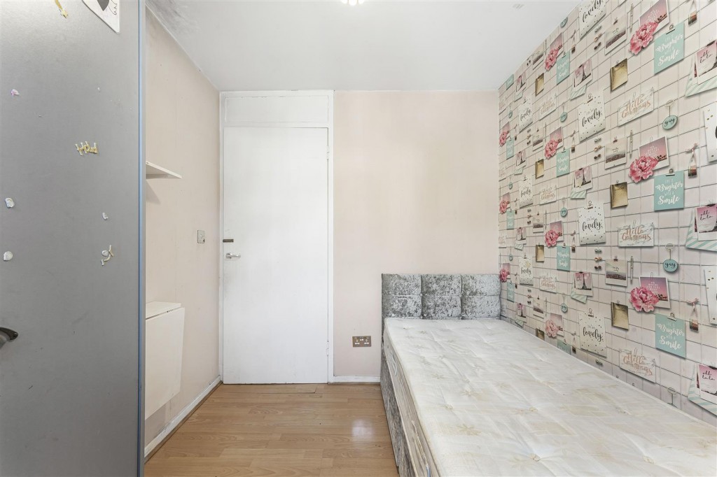 Tristram Close, Walthamstow, London, E17
