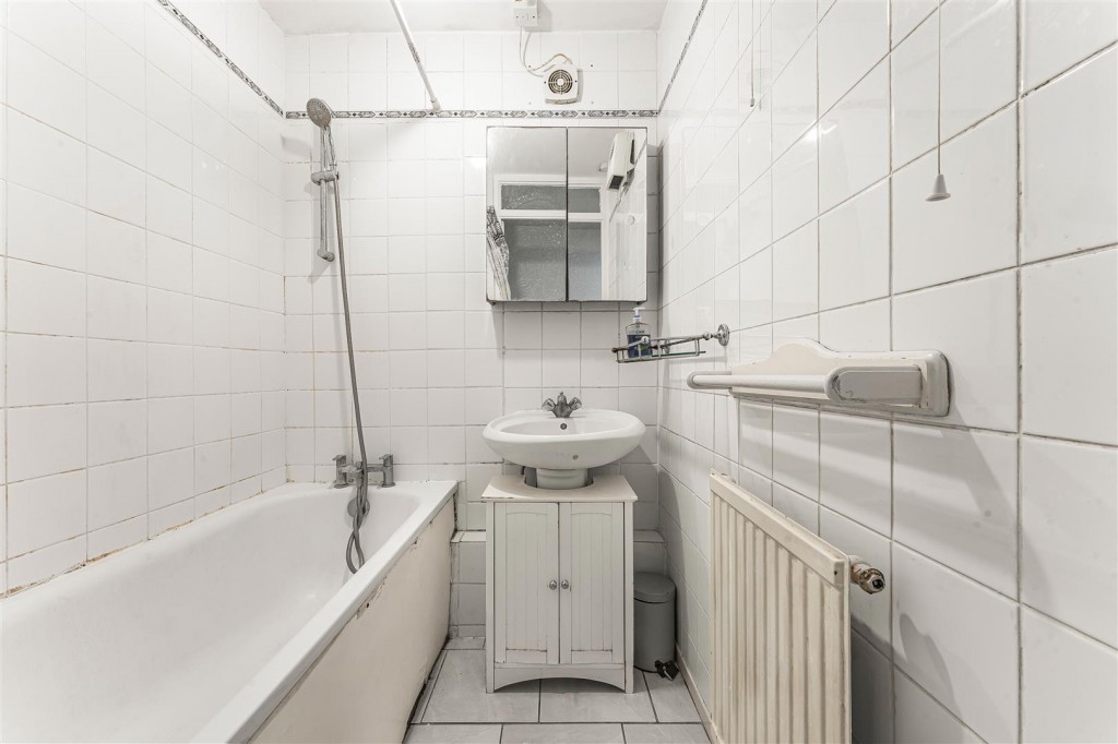 Tristram Close, Walthamstow, London, E17
